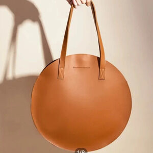 Straightforward DVL Luna Bag